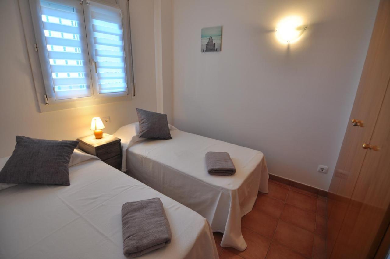 Rnet - Stella Maris Appartement Roses Buitenkant foto